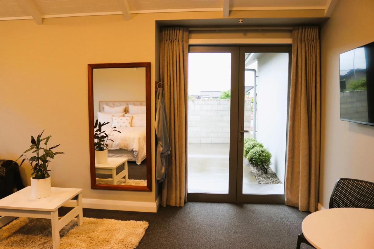 St Kilda Apartment
