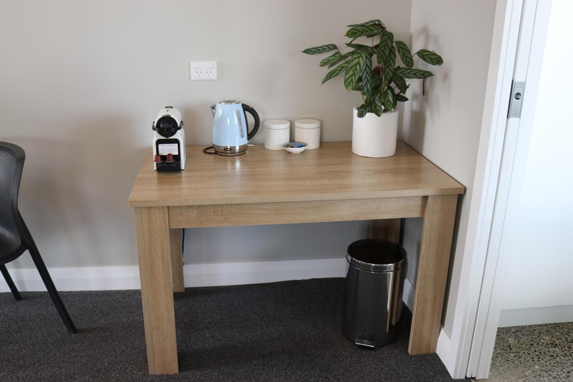 St Kilda Apartment *
